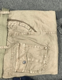 KHAKI